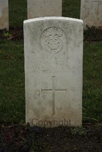 Delville Wood Cemetery Longueval - Hughes, J