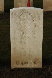 Delville Wood Cemetery Longueval - Hutton, R C