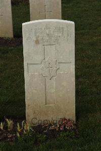 Delville Wood Cemetery Longueval - Hyde, R