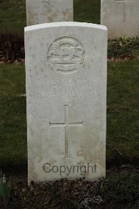 Delville Wood Cemetery Longueval - Ibbotson, T