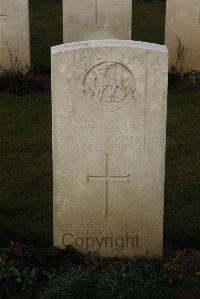 Delville Wood Cemetery Longueval - Jarvis, J T