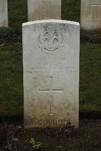 Delville Wood Cemetery Longueval - Jenkins, George