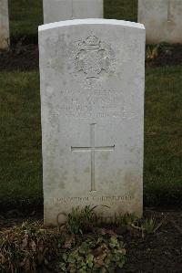 Delville Wood Cemetery Longueval - Johnson, Oswald Holt