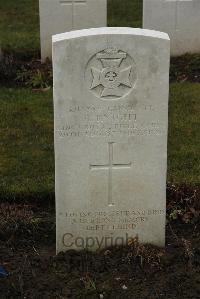 Delville Wood Cemetery Longueval - Knight, C