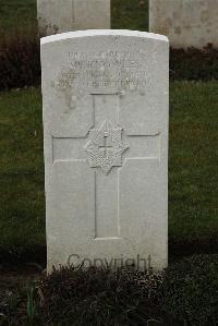 Delville Wood Cemetery Longueval - Knowles, W