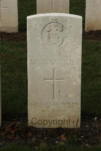 Delville Wood Cemetery Longueval - Maggs, R P G