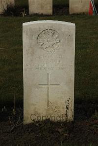 Delville Wood Cemetery Longueval - Marvill, A