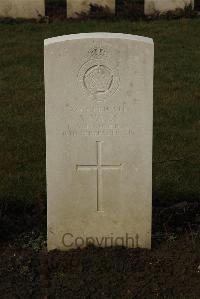 Delville Wood Cemetery Longueval - Miles, A