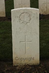 Delville Wood Cemetery Longueval - Mitchell, M