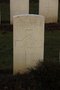 Delville Wood Cemetery Longueval - Moore, J H