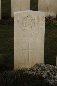 Delville Wood Cemetery Longueval - Orpe, W