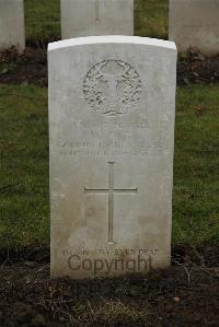 Delville Wood Cemetery Longueval - Orr, W