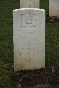 Delville Wood Cemetery Longueval - Otto, J A