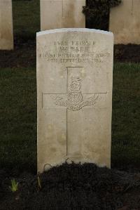 Delville Wood Cemetery Longueval - Park, William