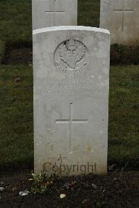 Delville Wood Cemetery Longueval - Parsons, R