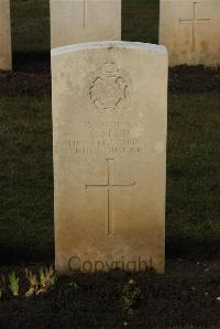 Delville Wood Cemetery Longueval - Penn, W