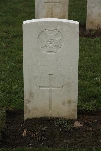 Delville Wood Cemetery Longueval - Pepper, Cecil