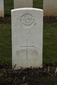 Delville Wood Cemetery Longueval - Perry, W