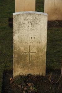 Delville Wood Cemetery Longueval - Pollitt, Joseph