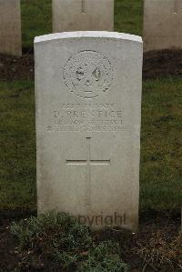 Delville Wood Cemetery Longueval - Prentice, D