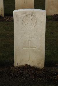 Delville Wood Cemetery Longueval - Price, J