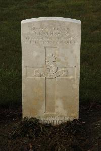 Delville Wood Cemetery Longueval - Rathband, J