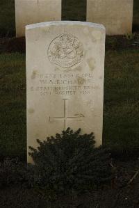 Delville Wood Cemetery Longueval - Richards, W A