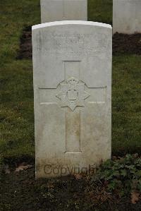 Delville Wood Cemetery Longueval - Riley, P