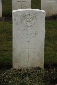 Delville Wood Cemetery Longueval - Roberts, R J