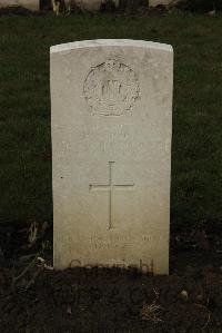 Delville Wood Cemetery Longueval - Ross, Robert Simmie