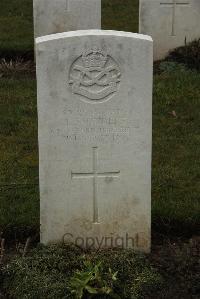 Delville Wood Cemetery Longueval - Saunders, T