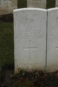 Delville Wood Cemetery Longueval - Scott, James Gordon