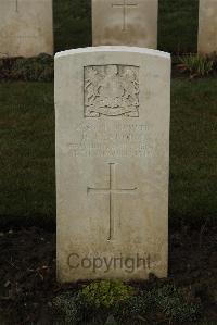 Delville Wood Cemetery Longueval - Seaborn, B