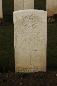 Delville Wood Cemetery Longueval - Shaw, J W