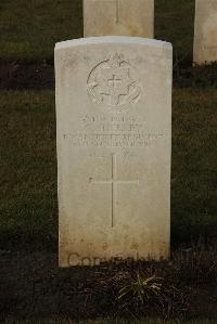 Delville Wood Cemetery Longueval - Shelley, G