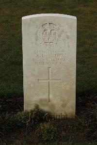 Delville Wood Cemetery Longueval - Smith, A D