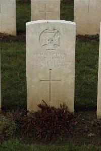 Delville Wood Cemetery Longueval - Smith, W E