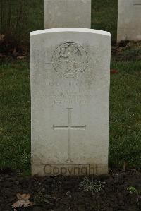 Delville Wood Cemetery Longueval - Snelling, J