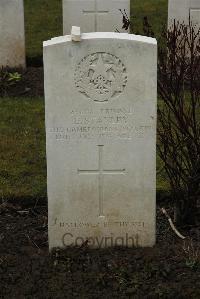 Delville Wood Cemetery Longueval - Stanley, Edward