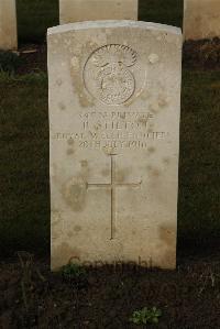 Delville Wood Cemetery Longueval - Stilton, Richard