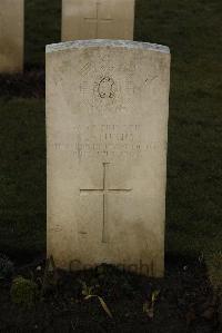 Delville Wood Cemetery Longueval - Sturdy, O