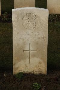 Delville Wood Cemetery Longueval - Thomas, A C