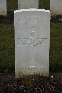 Delville Wood Cemetery Longueval - Trimmer, James