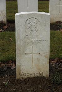 Delville Wood Cemetery Longueval - Walters, B