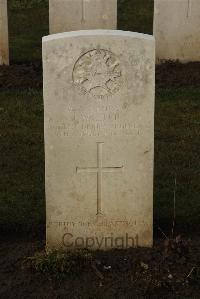 Delville Wood Cemetery Longueval - Walters, James