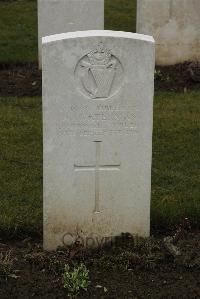 Delville Wood Cemetery Longueval - Waterman, Walter