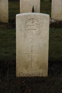 Delville Wood Cemetery Longueval - Waters, Thomas Albert