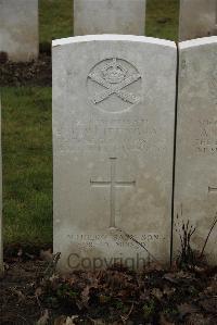 Delville Wood Cemetery Longueval - Whittingham, Bernard Victor