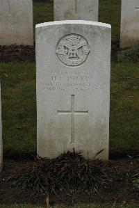 Delville Wood Cemetery Longueval - Wilkes, H L