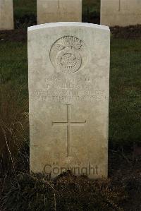 Delville Wood Cemetery Longueval - Williams, Tom